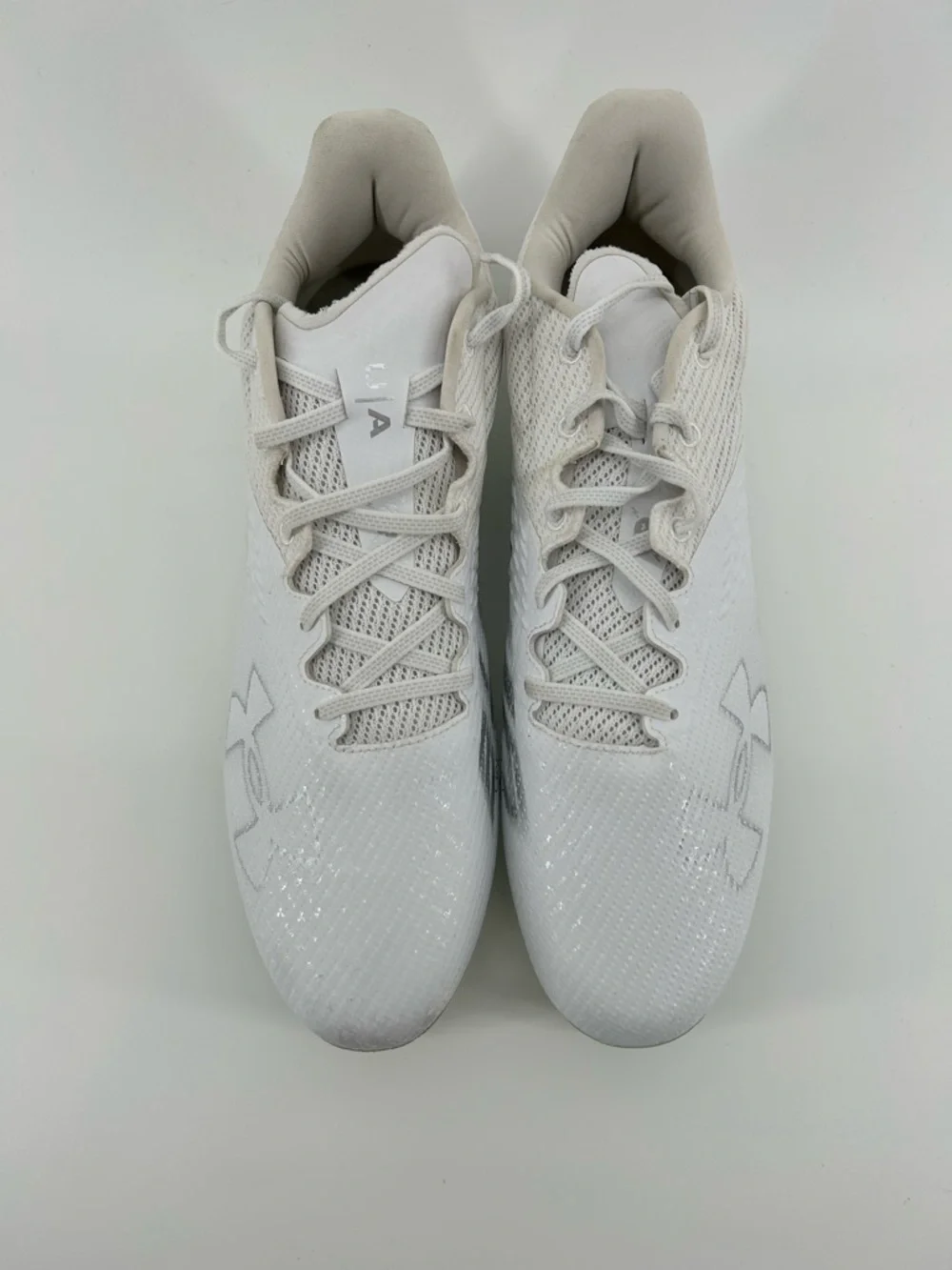 Under Armour White Low-Top Football Cleats Blur Smoke